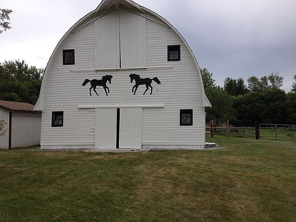 Barn