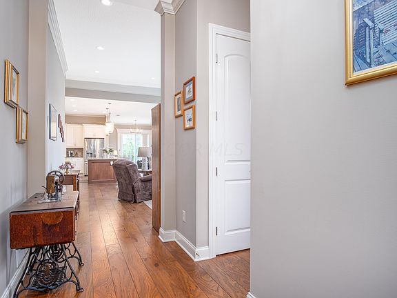 4th image of 6779 Carson Ct #8