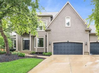 11916 Gillette St, Overland Park, KS 66213