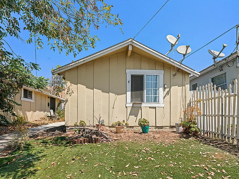 5618 Riley St — Photo 2
