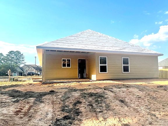 5th image of 115 Knoll Creek Dr