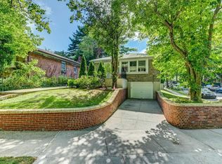 50-04 Springfield Blvd, Oakland Gardens, NY 11364