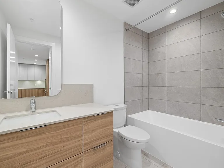 2325 Emery Ct #204 — Photo 19