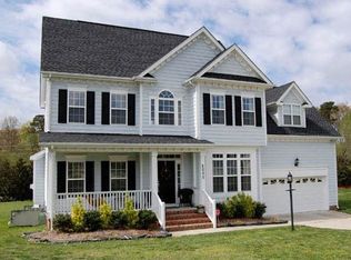 2005 Blainewood Ct, Fuquay Varina, NC 27526