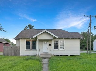 2100 Angelina St, Beaumont, TX 77701