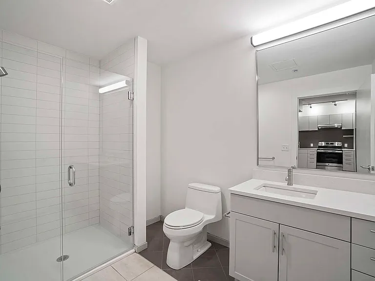 839 Beacon — Photo 8