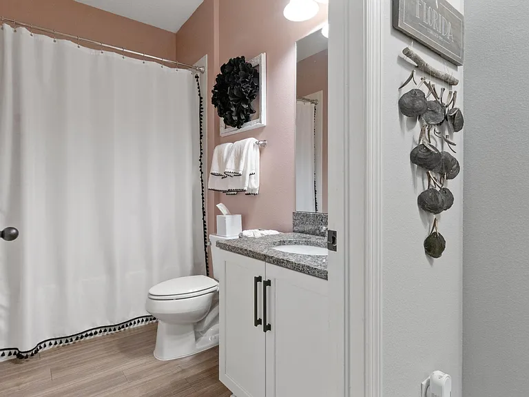 12141 Lake Blvd — Photo 19