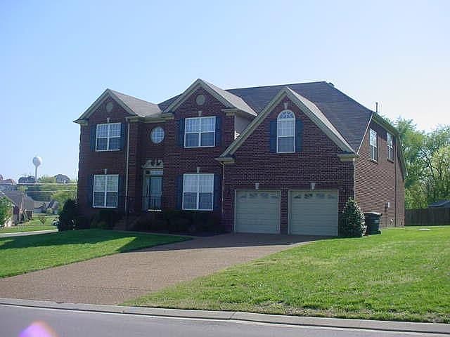 1st image of 1001 McConnell Dr