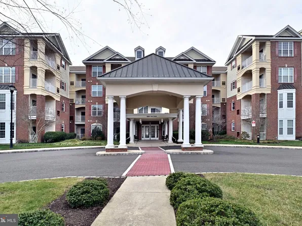 1315 Colts Cir #G, Lawrence Township, NJ 08648