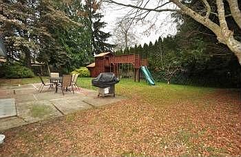 2nd image of 8818 NE 138th St