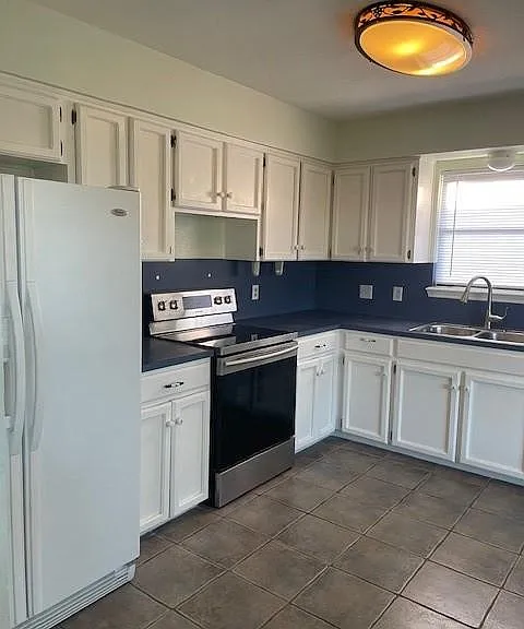 6149 Angus Dr — Photo 4