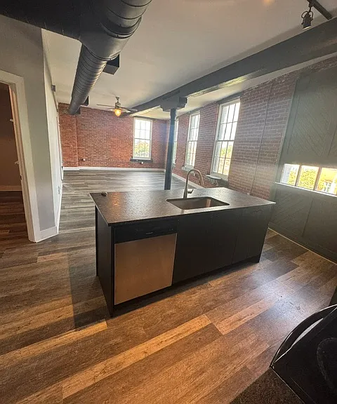 104 Platt St #3 — Photo 4