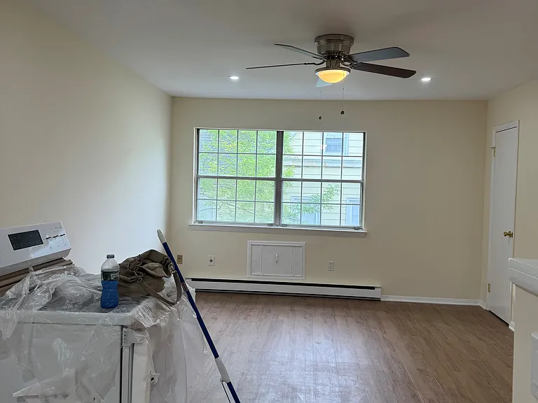 27 Fairfield Ave #A2 — Photo 7