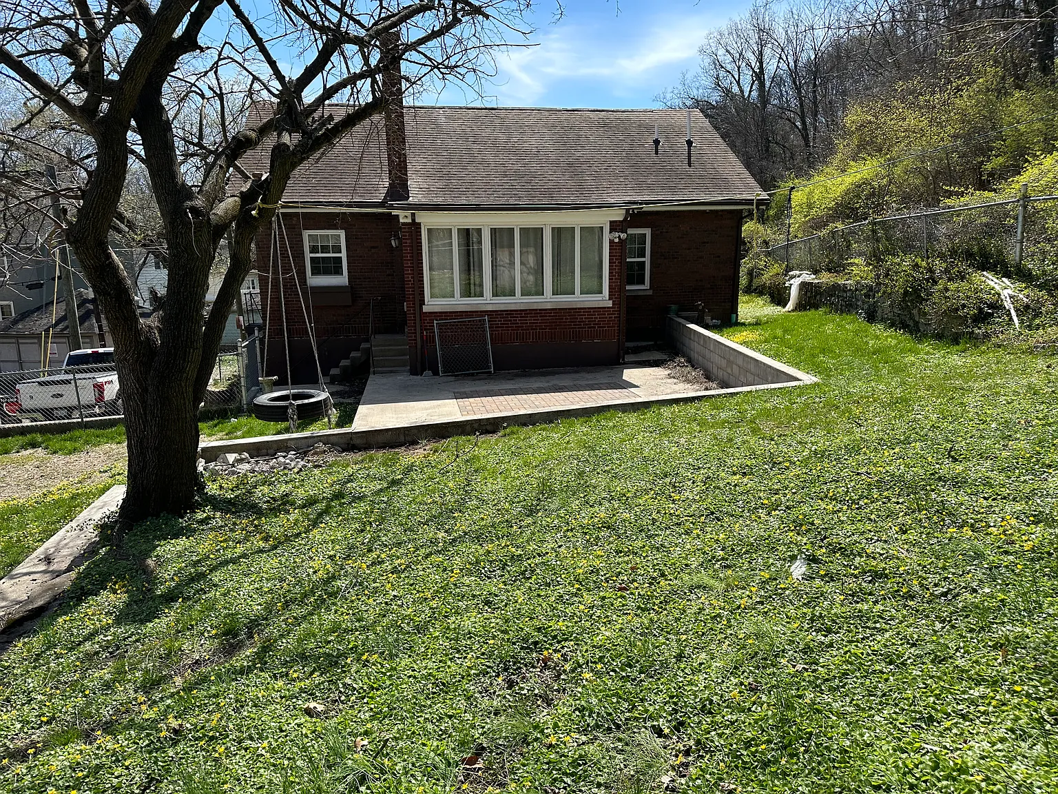 4 bed, 2.5 bath, 1684 sqft, $750 — Photo 3