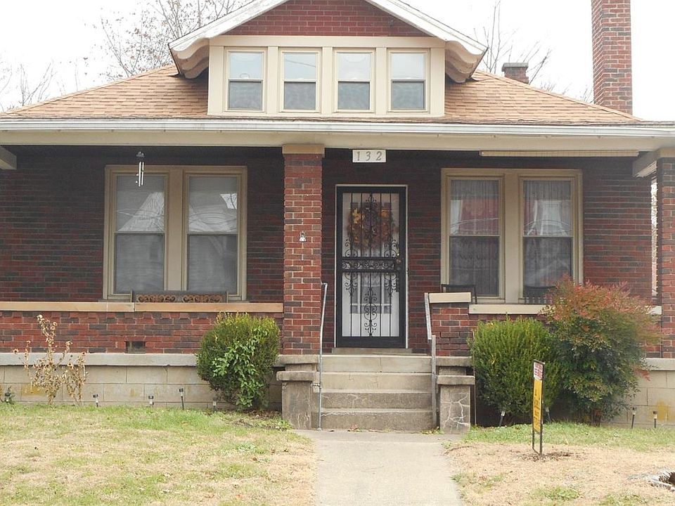 1st image of 132 N Walnut St