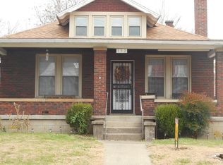 132 N Walnut St, Cynthiana, KY 41031