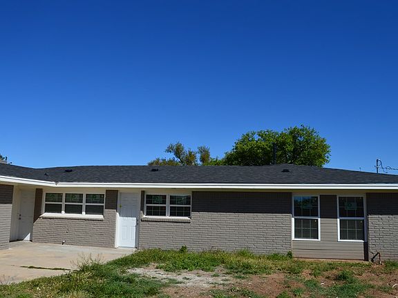 3rd image of 2806 E 31st St