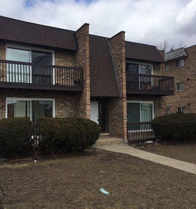 1st image of 4202 Lindenwood Dr
