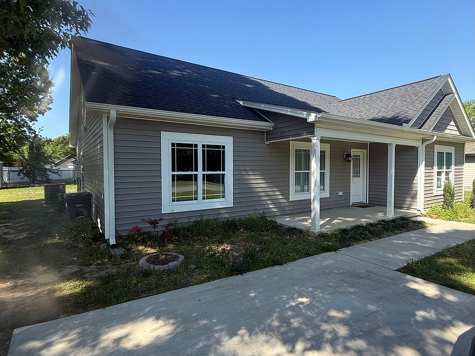 1st image of 35 Hannah Dr