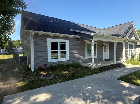 35 Hannah Dr, Chocowinity, NC 27817