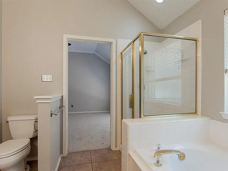 10701 Birmingham Dr — Photo 54