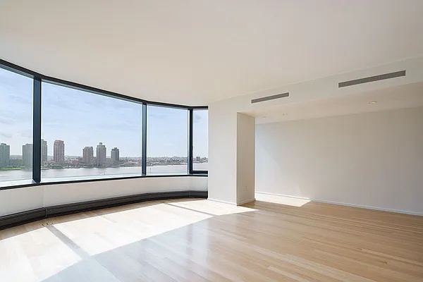 Rented by AA Management | media 26