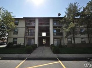 1431 Summergate Pkwy, Saint Charles, MO