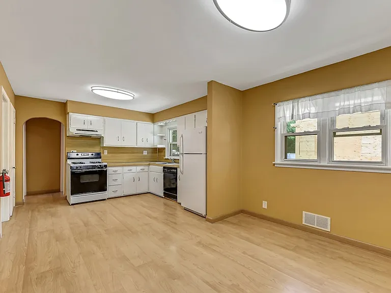 36 Benton Rd — Photo 12