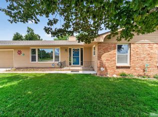 10320 Hilltop Rd, Omaha, NE 68134