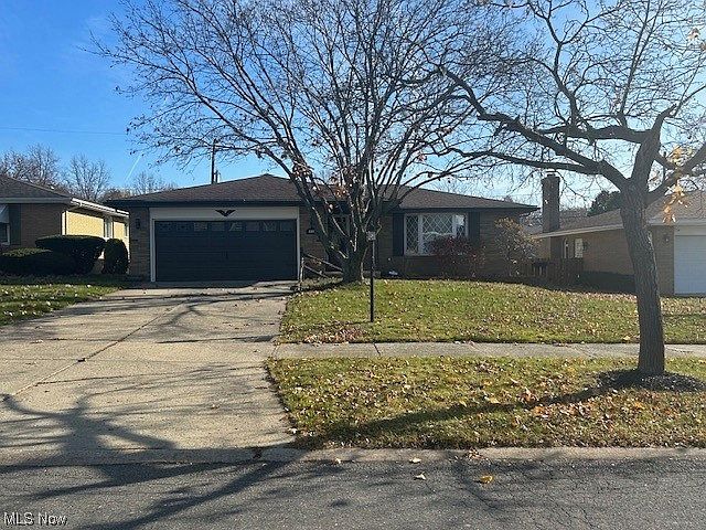 1st image of 6461 Brookhill Dr