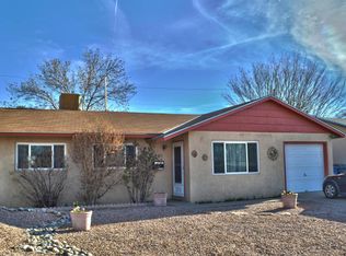 1040 Marron Cir NE, Albuquerque, NM 87112