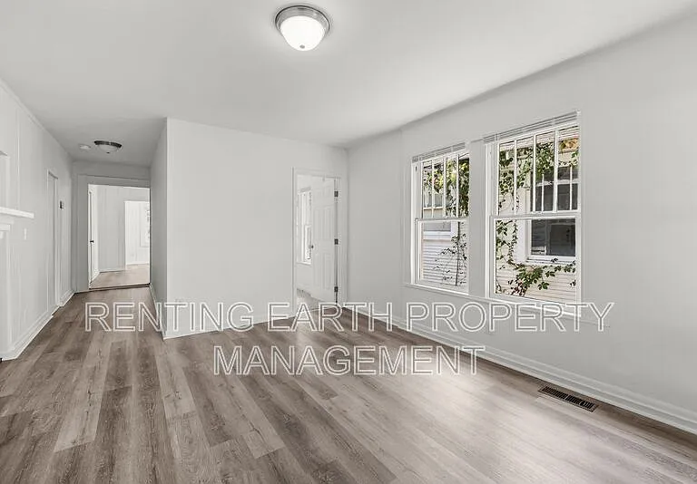 514 81st St S — Photo 3