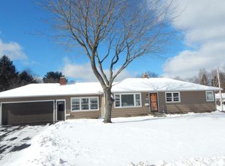 1207 Cherokee St, Kalamazoo, MI 49006