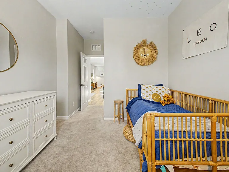 8137 Skye Plum St — Photo 21