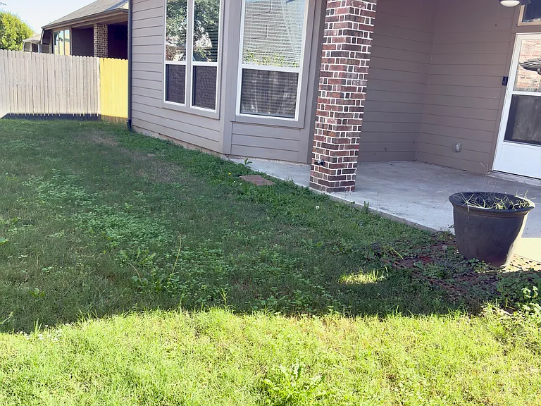 1513 Toucan Dr — Photo 21