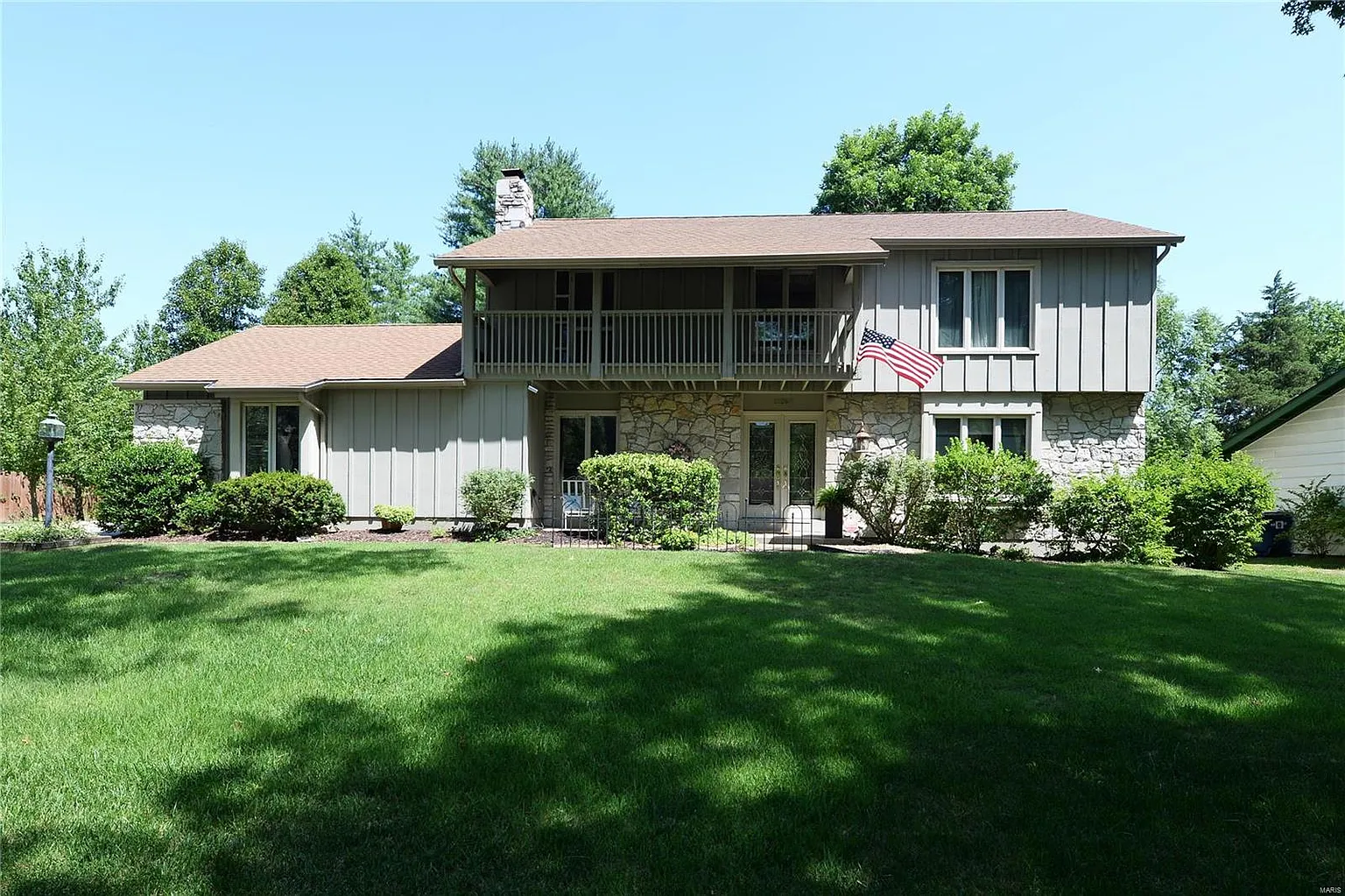 15269 Country Ridge Dr photo 1