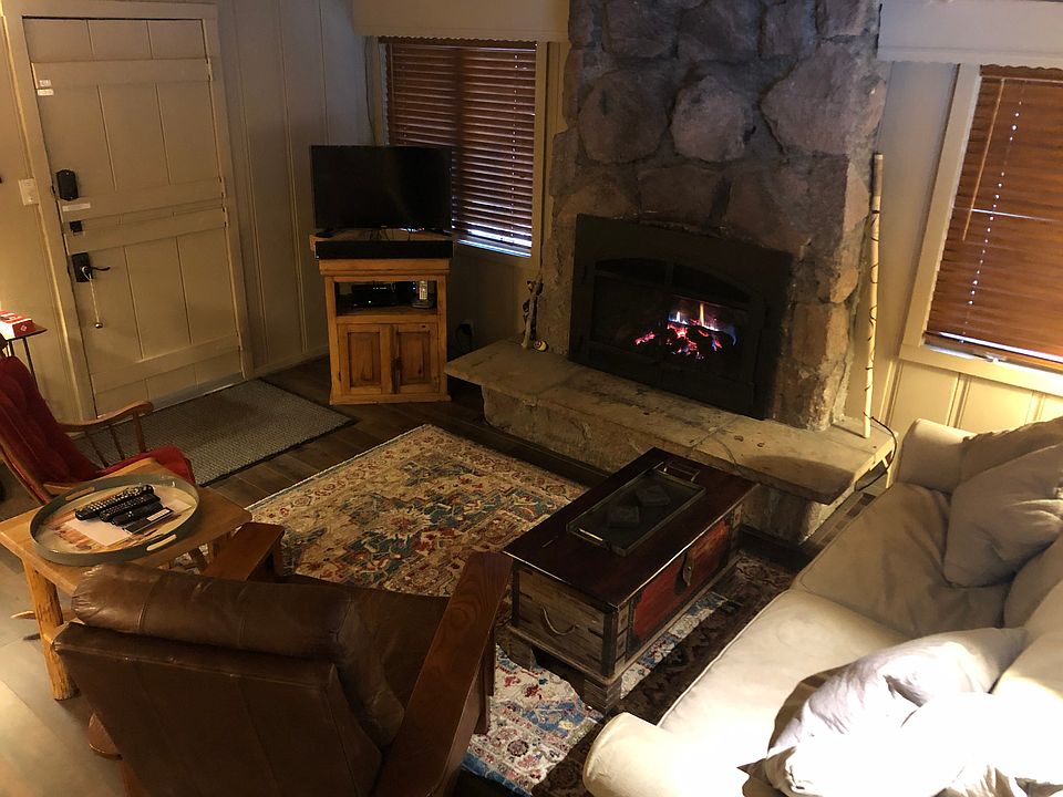 1st image of 2105 W Lake Blvd