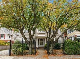 16 Grotto Ave APT 3, Providence, RI 02906