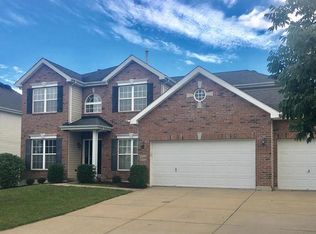 218 Fairway Green Dr, O'Fallon, MO 63368
