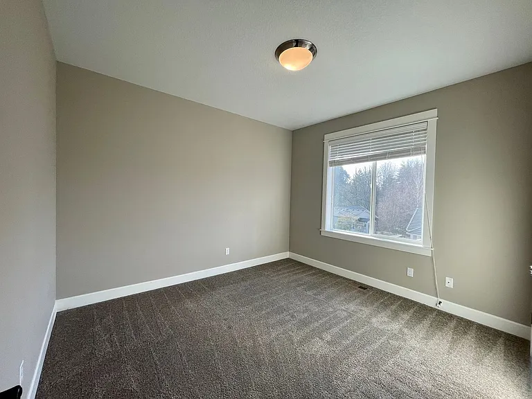 2120 SW Dolph Ct — Photo 16