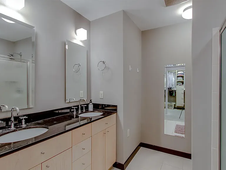 807 18th Ave #309 — Photo 17