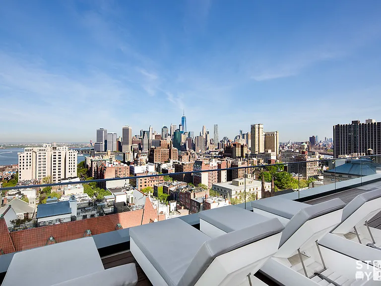 172 Montague St #13K — Photo 9