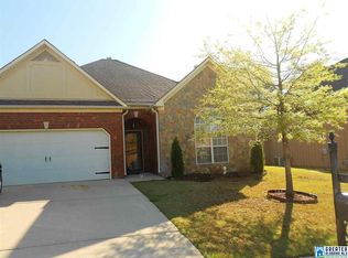 1068 Kerry Dr, Calera, AL 35040