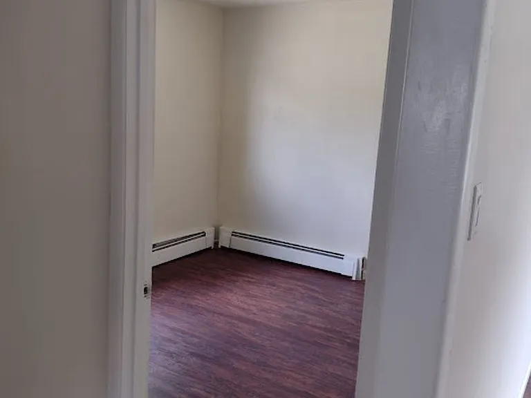 905 Nevada Ave — Photo 12