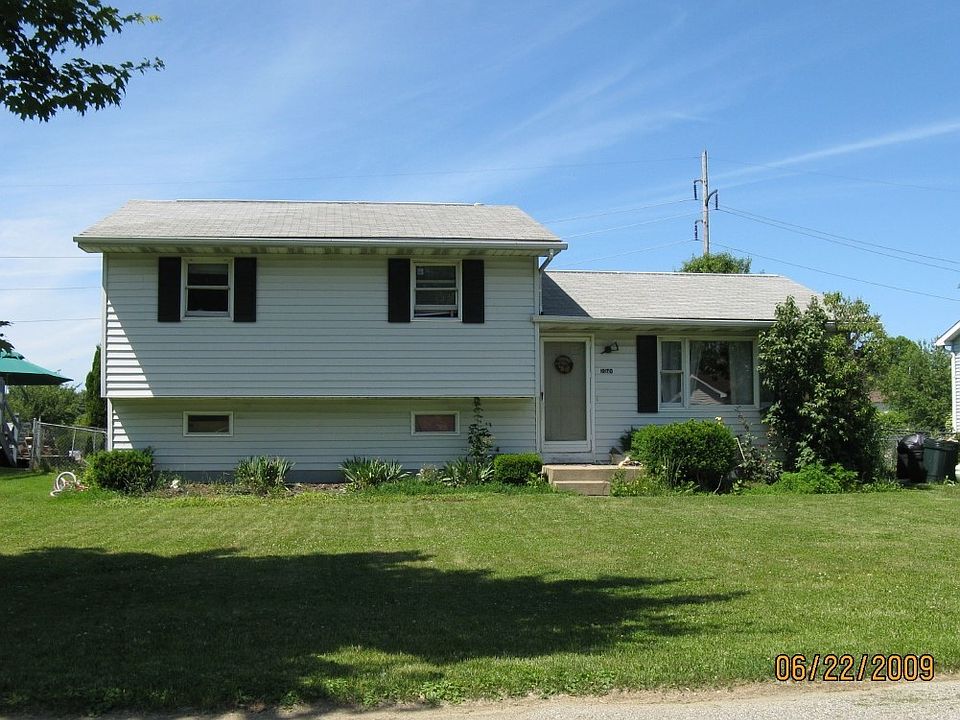 1st image of 10170 Loomis Ln