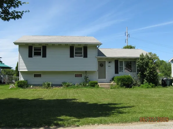 10170 Loomis Ln, Lake City, PA 16423