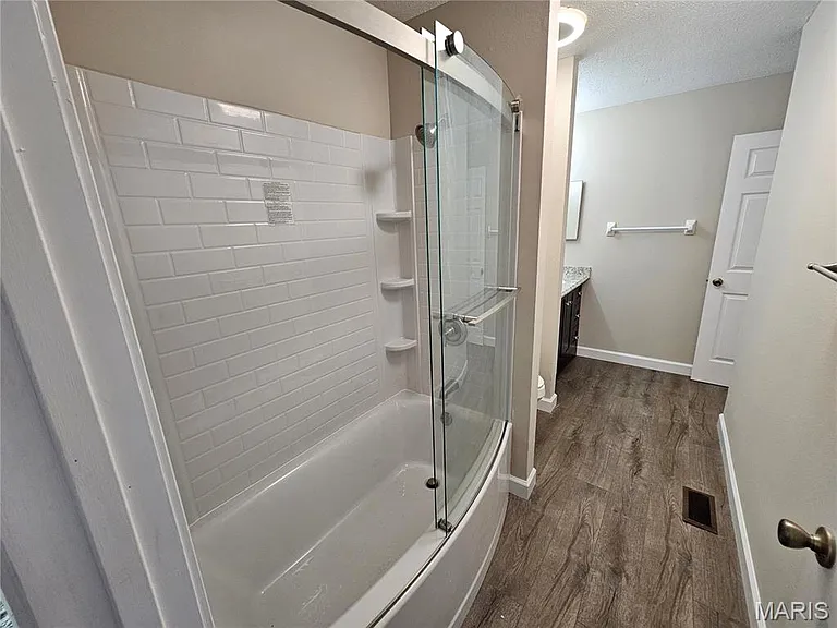 17097 Sandalwood Creek Dr — Photo 22