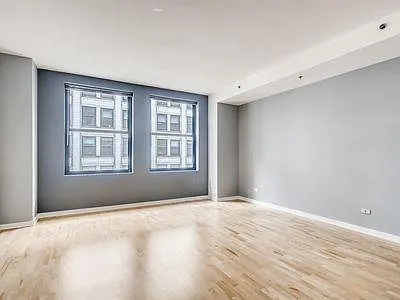 5 N Wabash Ave #1402 — Photo 5