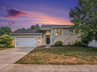 4139 Whirlwind Dr NE, Rockford, MI 49341