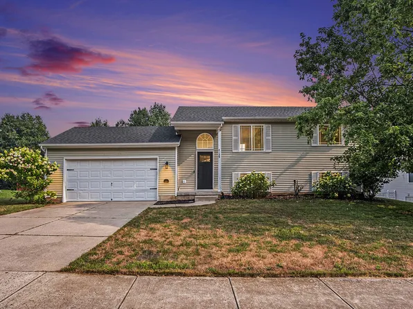 4139 Whirlwind Dr NE, Rockford, MI 49341